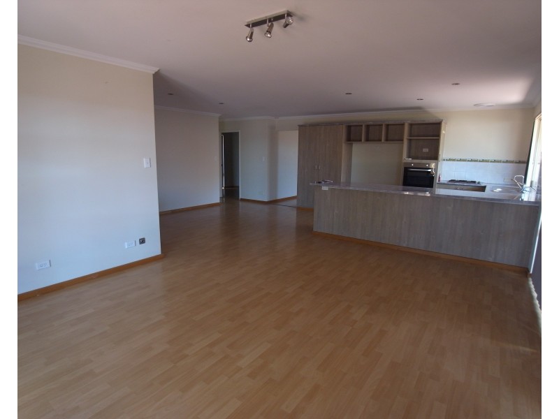 14 Samsun Way, Mindarie WA 6030