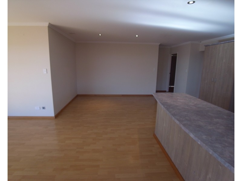 14 Samsun Way, Mindarie WA 6030