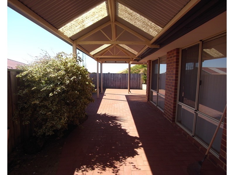 14 Samsun Way, Mindarie WA 6030