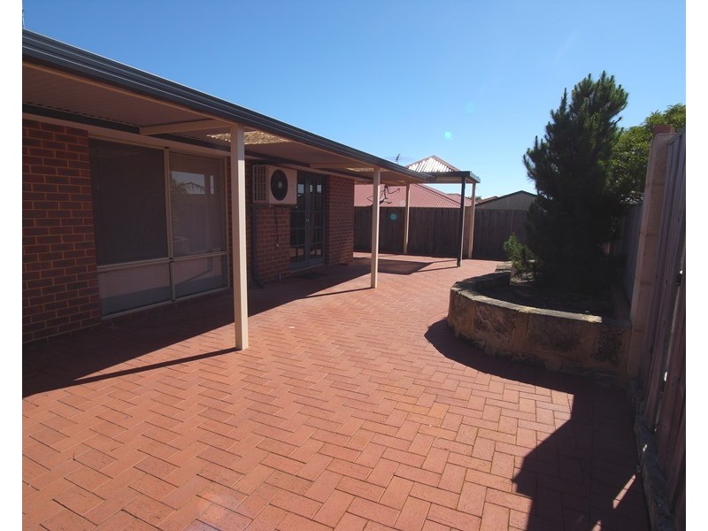 14 Samsun Way, Mindarie WA 6030