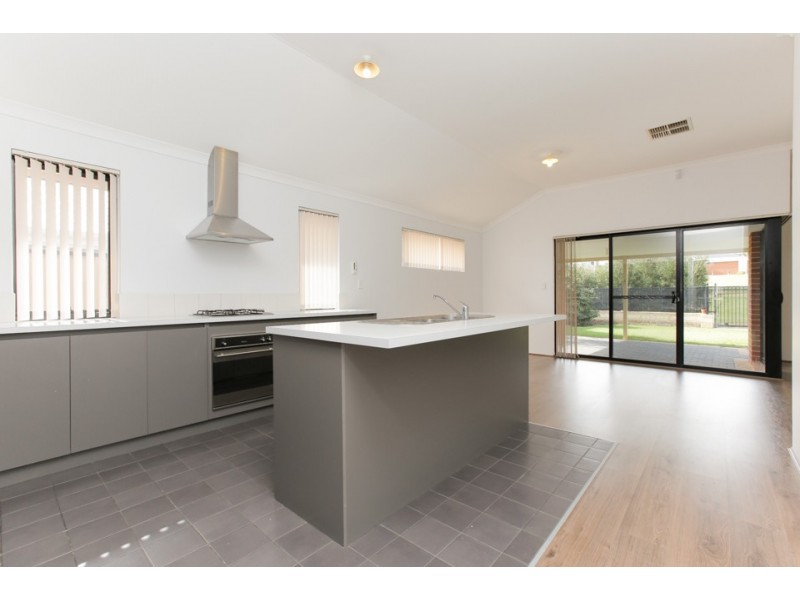 39  Caldwell Turn, Clarkson WA 6030