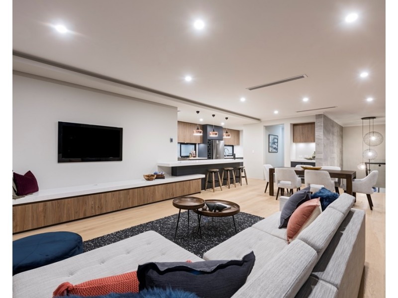 4 Emmae Way, Jindalee WA 6036