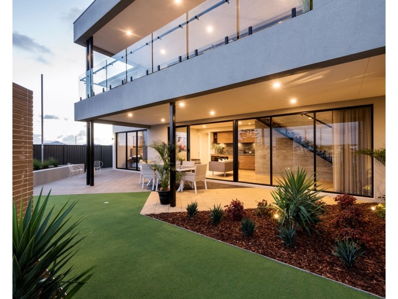 4 Emmae Way, Jindalee WA 6036