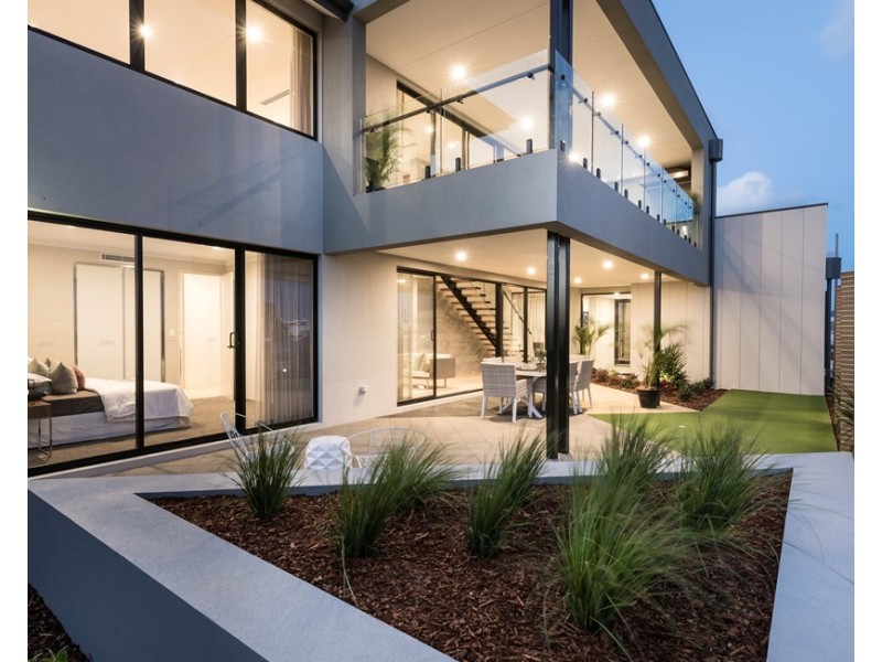 4 Emmae Way, Jindalee WA 6036