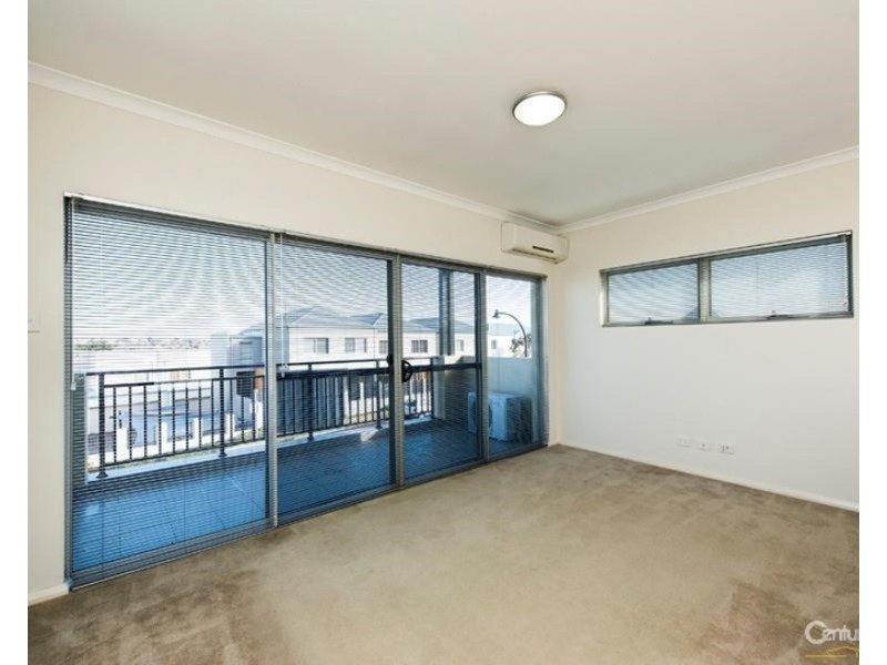 19/291 Ocean Keys Boulevard, Clarkson WA 6030