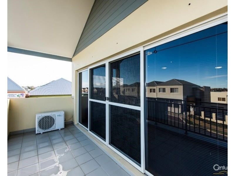 19/291 Ocean Keys Boulevard, Clarkson WA 6030
