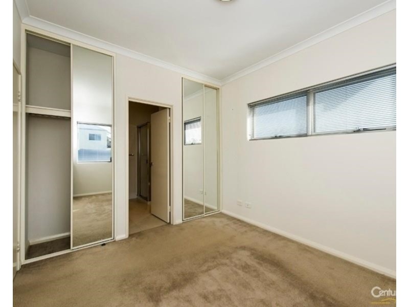 19/291 Ocean Keys Boulevard, Clarkson WA 6030