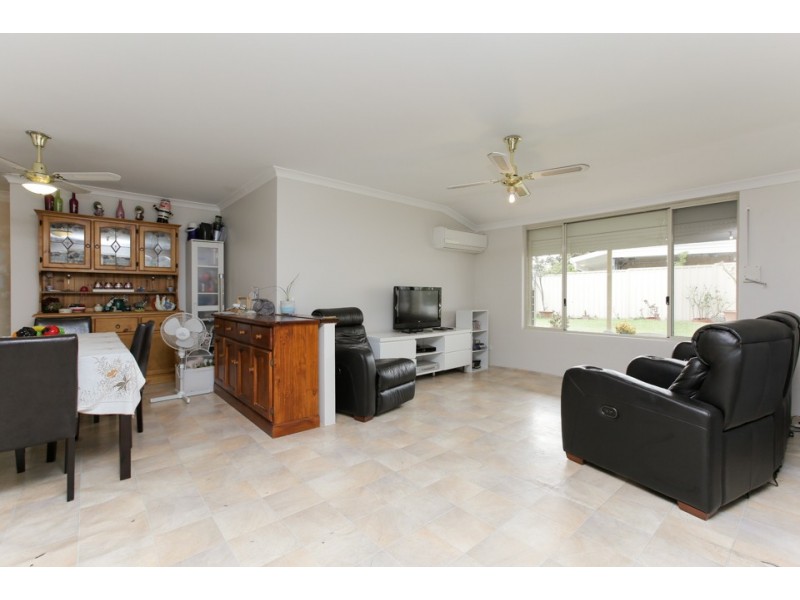 60 Christian Circle, Quinns Rocks WA 6030