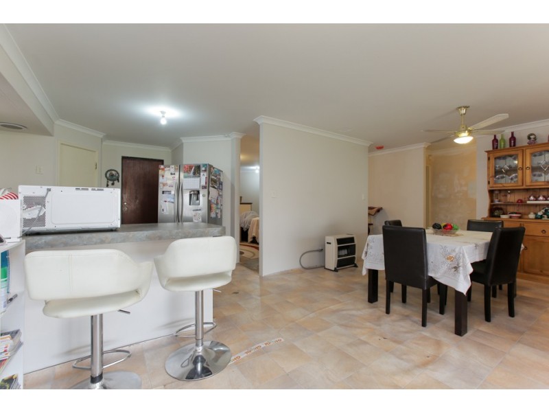 60 Christian Circle, Quinns Rocks WA 6030