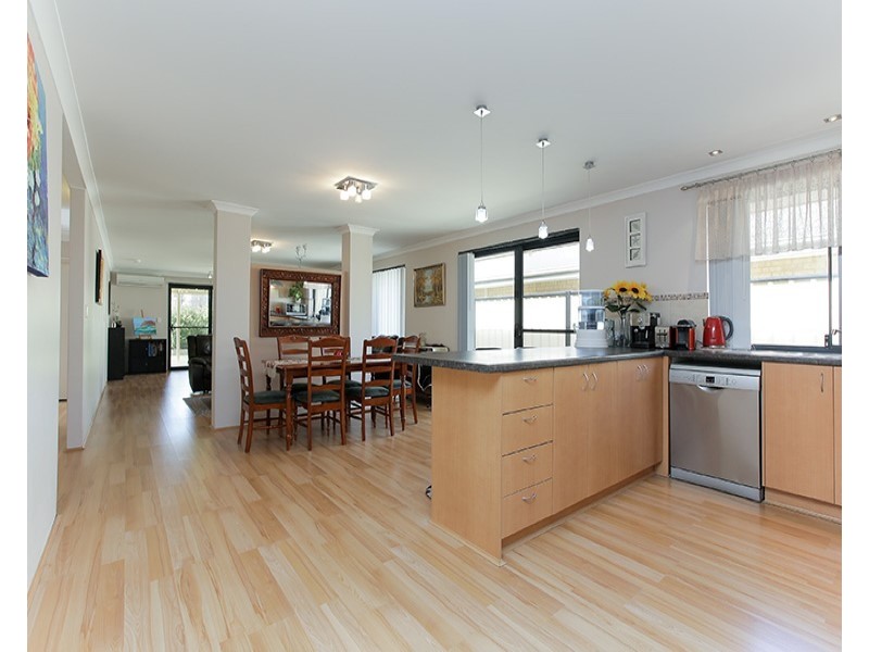 74 Cherokee Green, Clarkson WA 6030