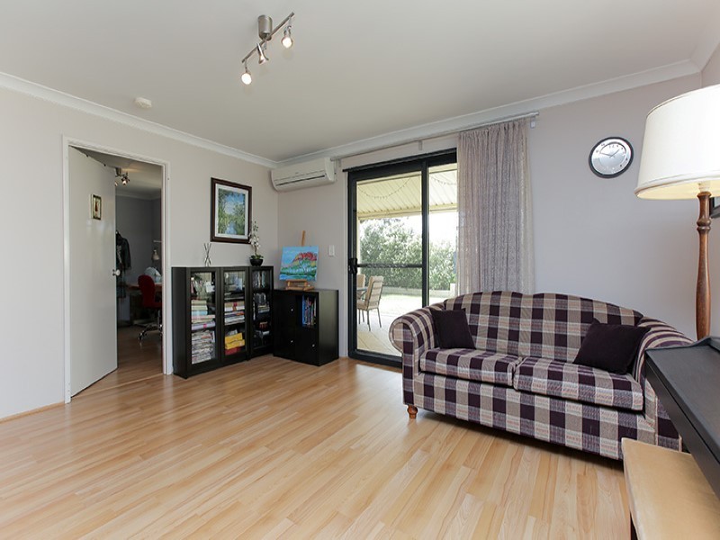 74 Cherokee Green, Clarkson WA 6030