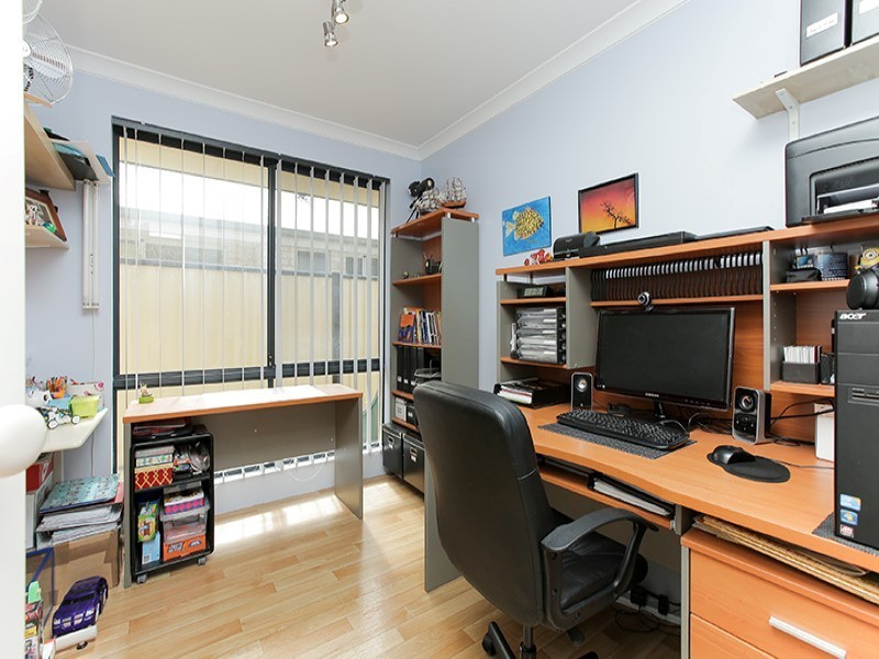 74 Cherokee Green, Clarkson WA 6030