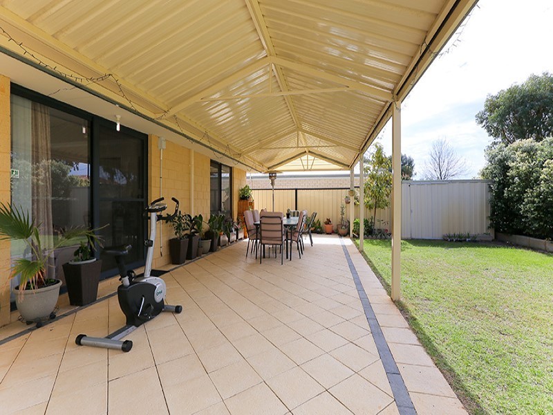 74 Cherokee Green, Clarkson WA 6030