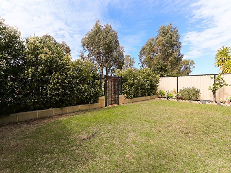 74 Cherokee Green, Clarkson WA 6030