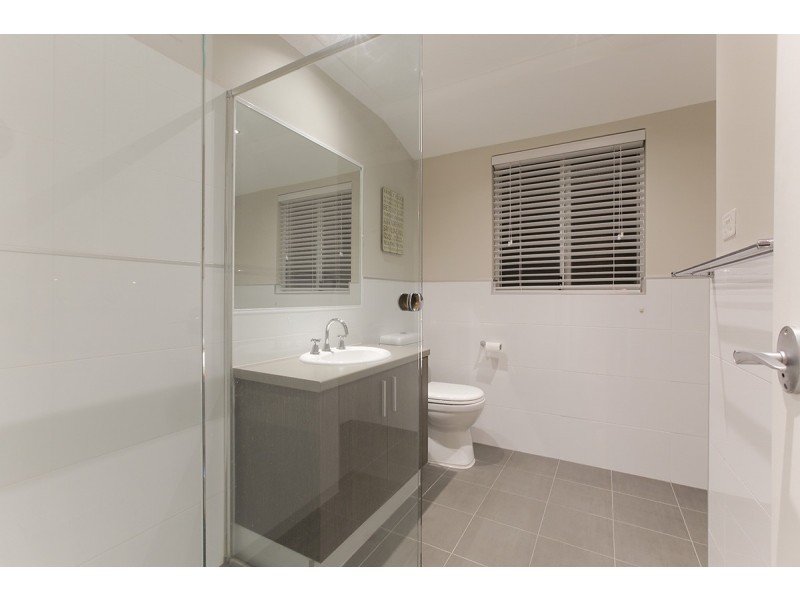 57 Selkirk Drive, Kinross WA 6028