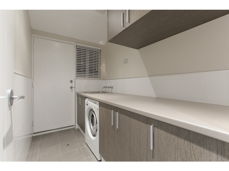 57 Selkirk Drive, Kinross WA 6028