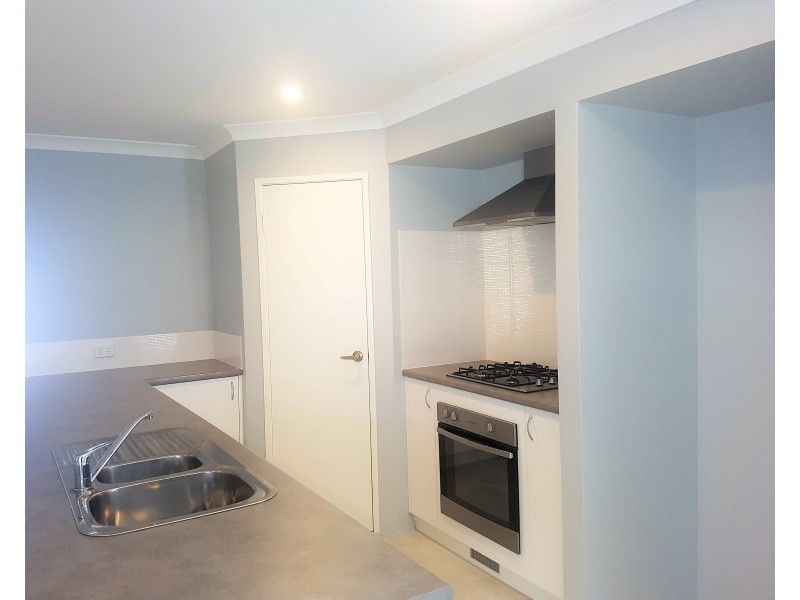 7 Footprint Lane, Yanchep WA 6035