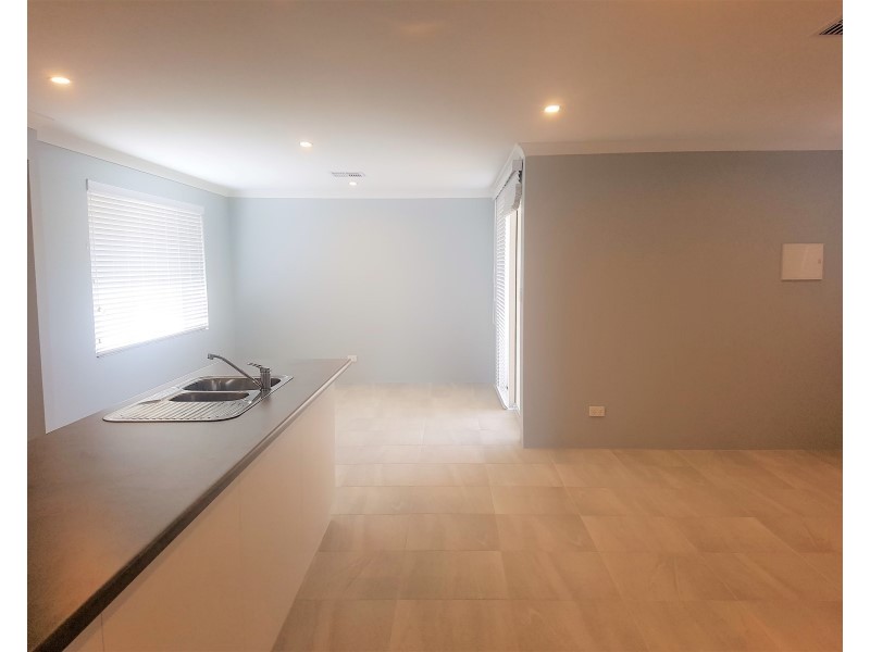 7 Footprint Lane, Yanchep WA 6035