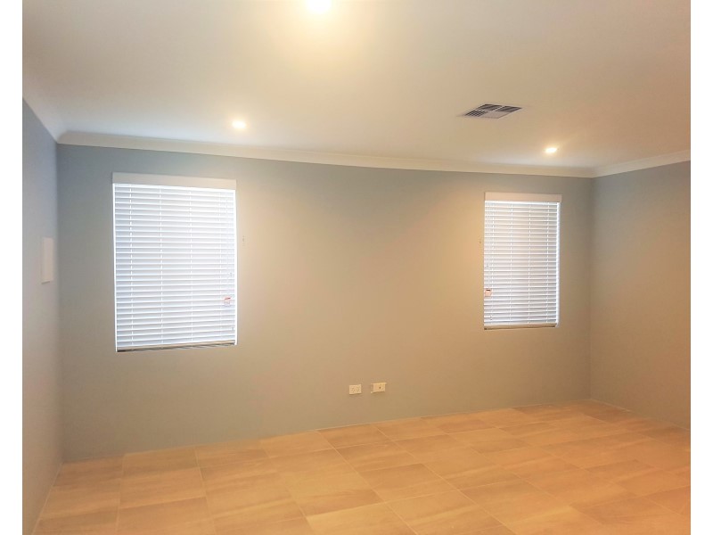 7 Footprint Lane, Yanchep WA 6035