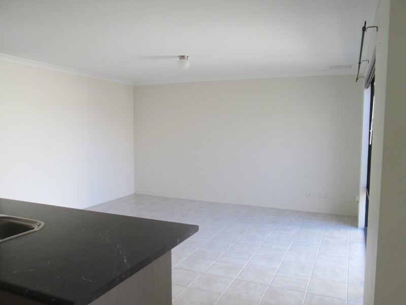 66 Kahana Parkway, Butler WA 6036