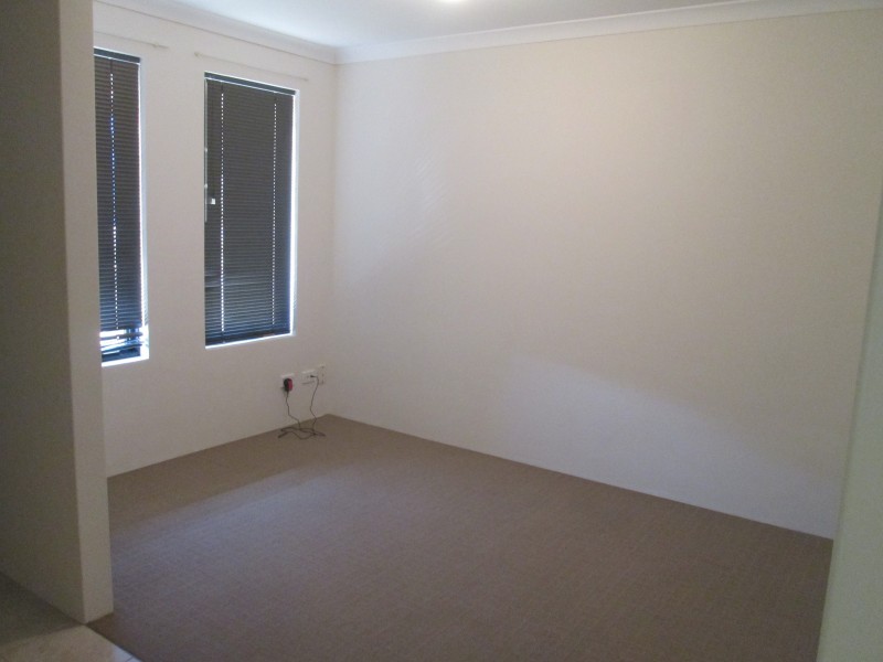 66 Kahana Parkway, Butler WA 6036