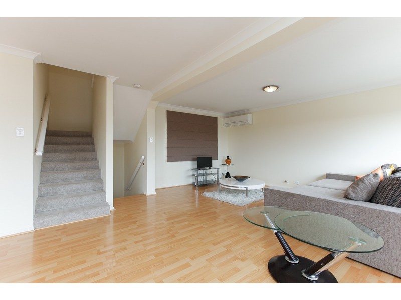 7 Itea Place, Mindarie WA 6030