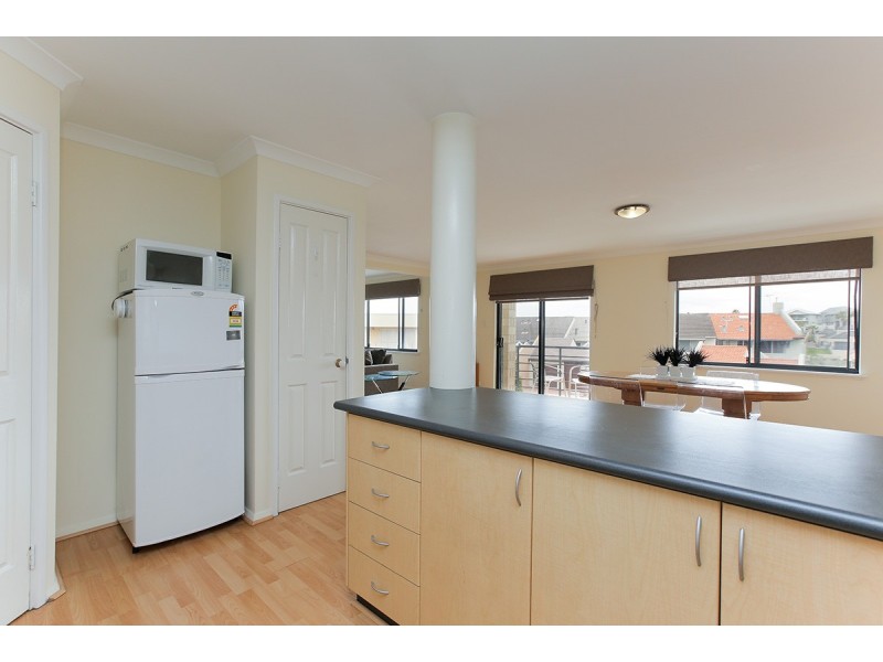 7 Itea Place, Mindarie WA 6030