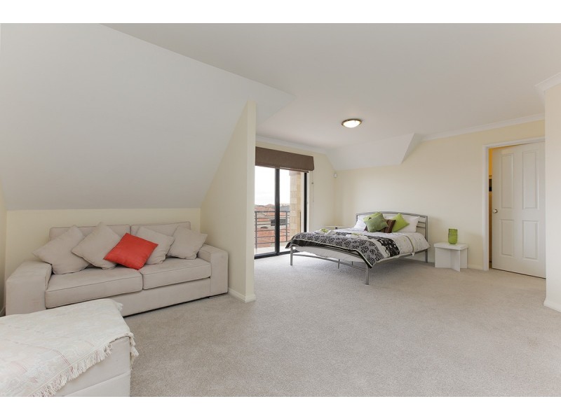 7 Itea Place, Mindarie WA 6030