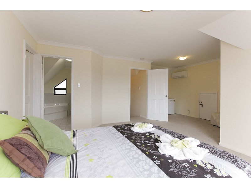 7 Itea Place, Mindarie WA 6030