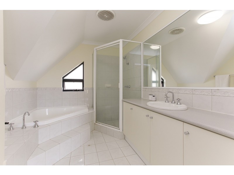 7 Itea Place, Mindarie WA 6030