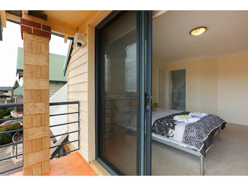 7 Itea Place, Mindarie WA 6030
