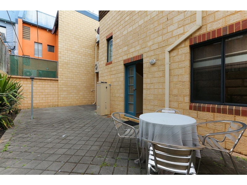 7 Itea Place, Mindarie WA 6030