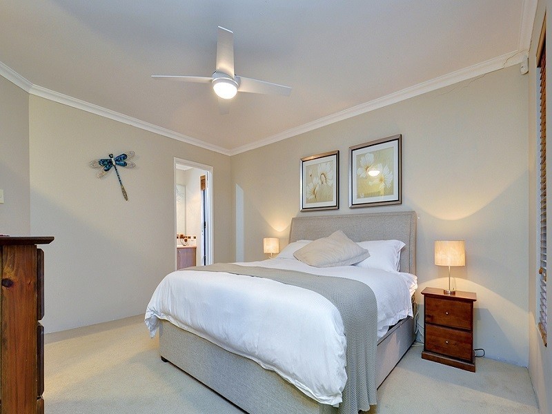 17 Mulgrave Loop, Mindarie WA 6030