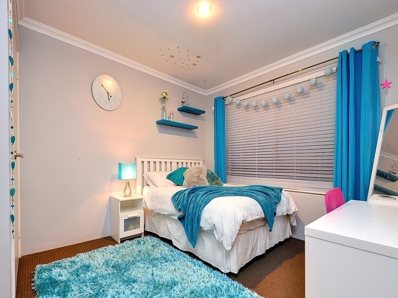 17 Mulgrave Loop, Mindarie WA 6030