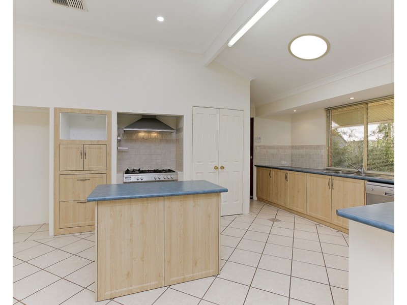 19 Imari Retreat, Mindarie WA 6030