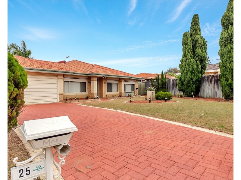 25 Sandow Green, Clarkson WA 6030