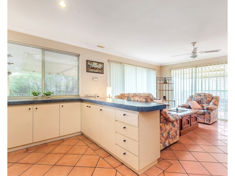 25 Sandow Green, Clarkson WA 6030