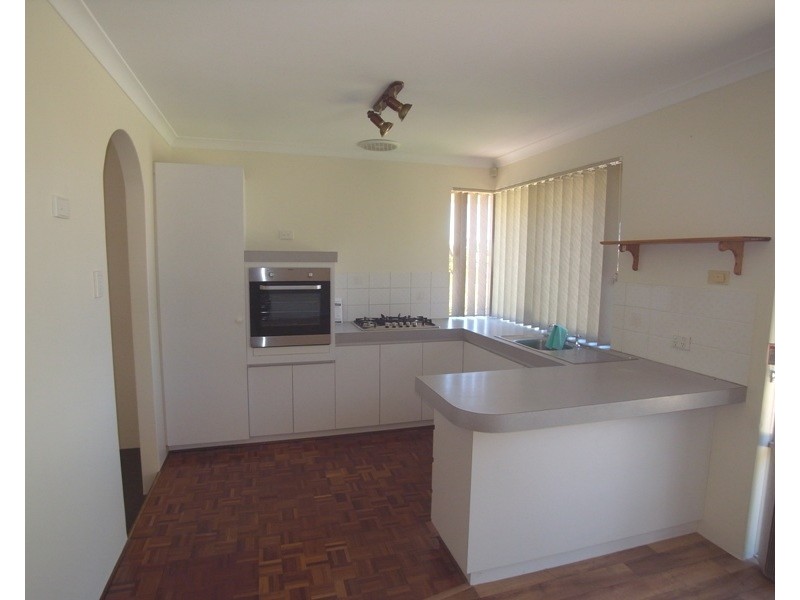 9  Whiston Crescent, Clarkson WA 6030