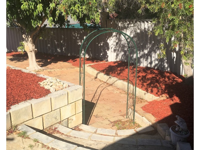 9  Whiston Crescent, Clarkson WA 6030