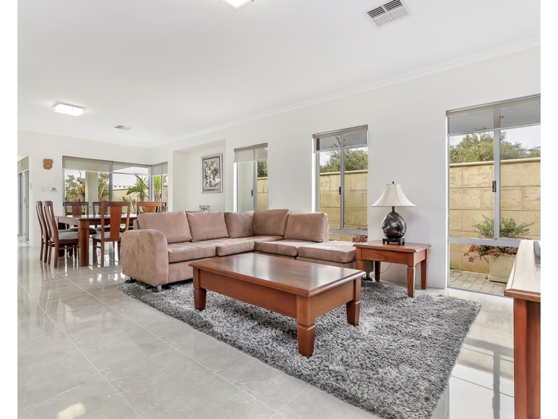 58 Jindalee Boulevard, Jindalee WA 6036