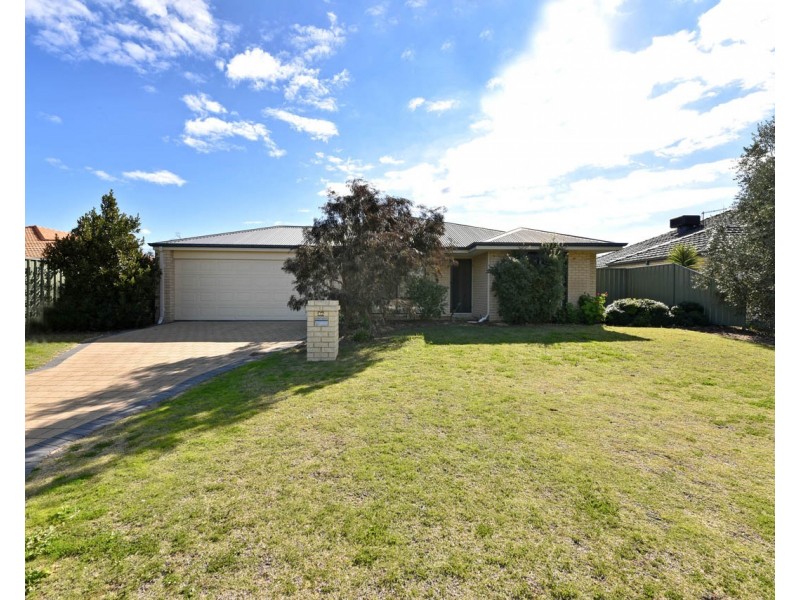 36 Grand Paradiso, Merriwa WA 6030