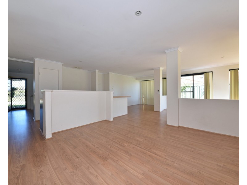 36 Grand Paradiso, Merriwa WA 6030