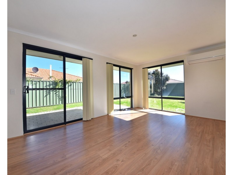 36 Grand Paradiso, Merriwa WA 6030