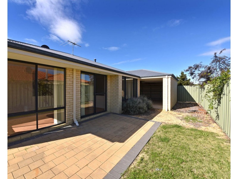 36 Grand Paradiso, Merriwa WA 6030