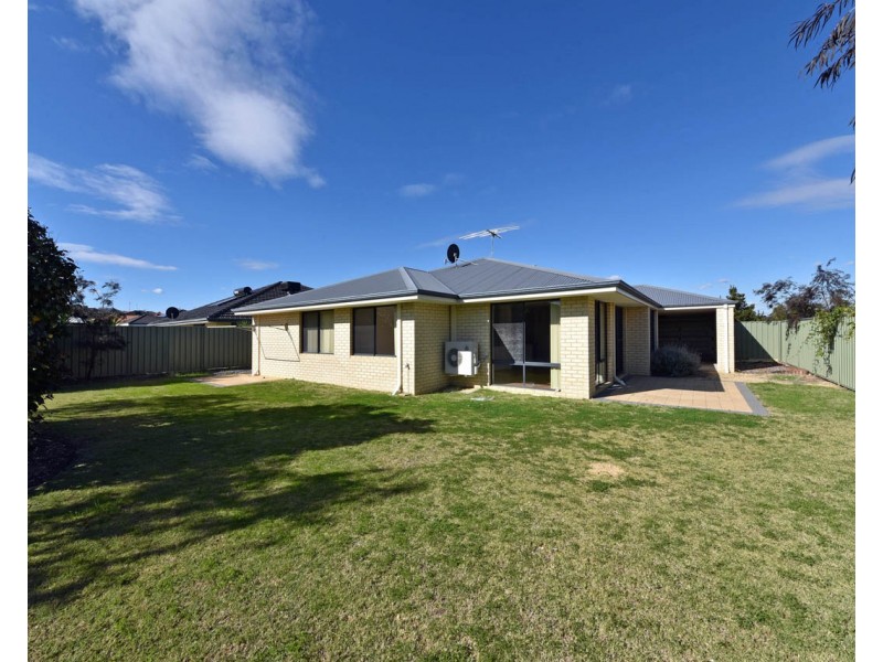 36 Grand Paradiso, Merriwa WA 6030