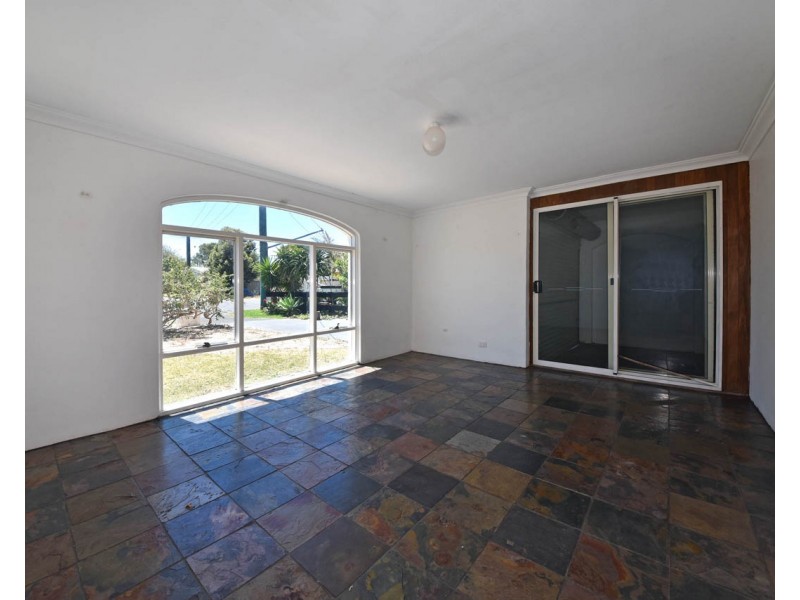 18 Preston Court, Two Rocks WA 6037