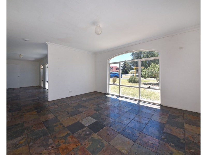 18 Preston Court, Two Rocks WA 6037