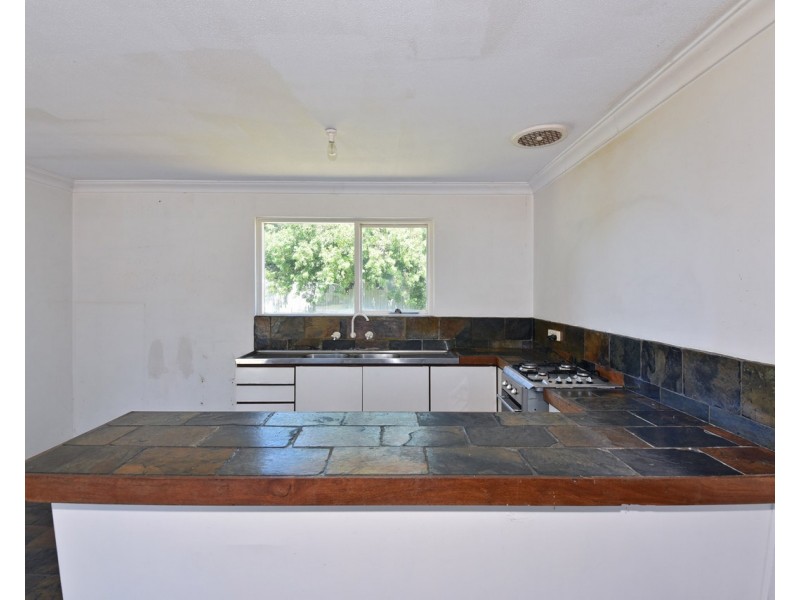 18 Preston Court, Two Rocks WA 6037