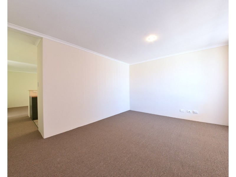 22 Grand Paradiso Parade, Merriwa WA 6030