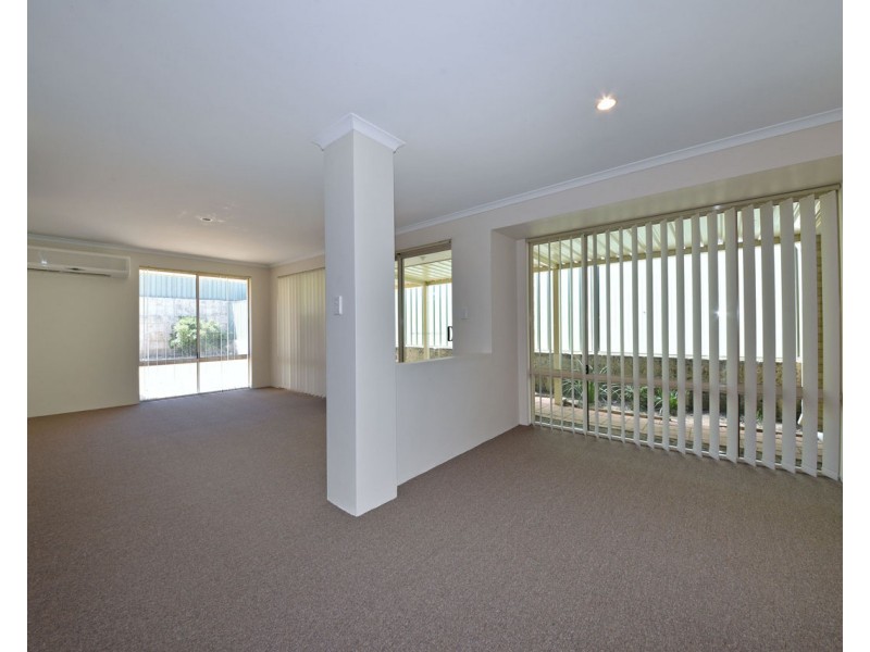 22 Grand Paradiso Parade, Merriwa WA 6030